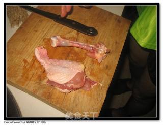 简单放心、肉汁丰富的鸡腿饭来啦~~的做法步骤：4