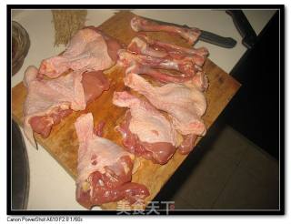 简单放心、肉汁丰富的鸡腿饭来啦~~的做法步骤：5