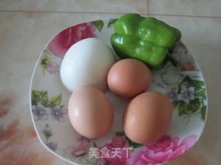 洋葱炒鸡蛋的做法步骤：1