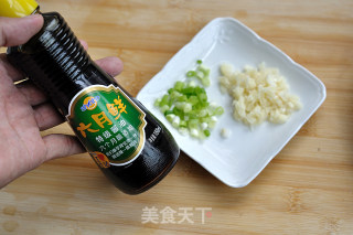 小炒杏鲍菇的做法步骤：2