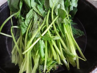 蛰头菠菜墩的做法步骤：1