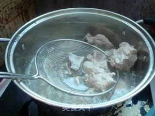 排骨煮葫芦的做法步骤：1