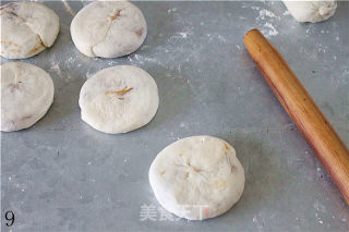 【麻酱烧饼】层层麻酱香的做法步骤：9