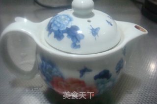 拒绝添加剂，健康更营养的【红糖普洱奶茶】的做法步骤：3