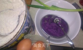 紫甘蓝蛋饼套餐的做法步骤：1