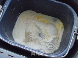 芝士肉松卷的做法步骤：2
