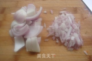 女士最爱【韩式辣炒年糕】的做法步骤：2