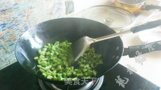 四季豆炒泡菜的做法步骤：3