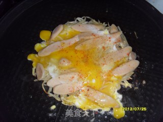 诱人的早餐――土豆丝煎鸡蛋的做法步骤：6