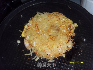 诱人的早餐――土豆丝煎鸡蛋的做法步骤：7