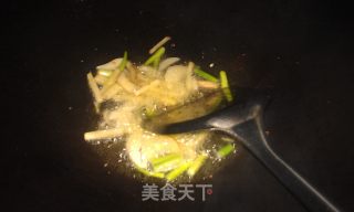 爆香虾的做法步骤：2