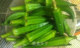 秋葵炒虾仁的做法步骤：5