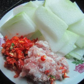 美味瘦身家常菜------肉末冬瓜的做法步骤：2