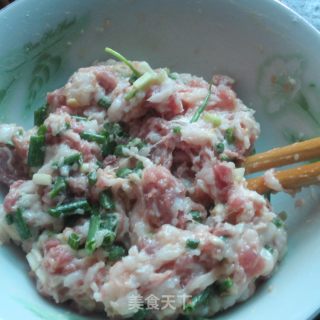 瘦肉丸子汤-----汤鲜肉糯的做法步骤：4