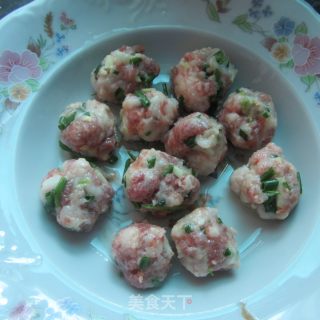 瘦肉丸子汤-----汤鲜肉糯的做法步骤：6