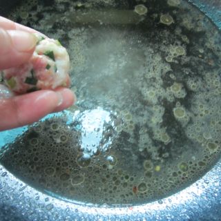 瘦肉丸子汤-----汤鲜肉糯的做法步骤：7