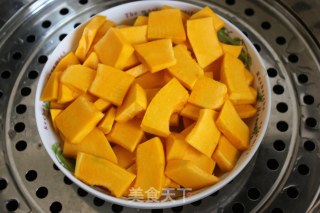 南瓜馒头的做法步骤：2