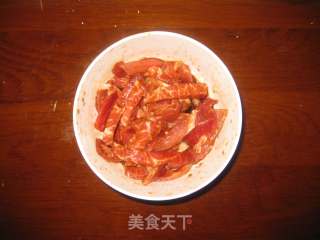 滑子蘑炒肉的做法步骤：2