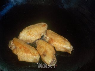姜丝版可乐鸡翅的做法步骤：4