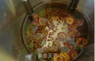 瘦身养颜 — 红绿豆瘦身米糊的做法步骤：2