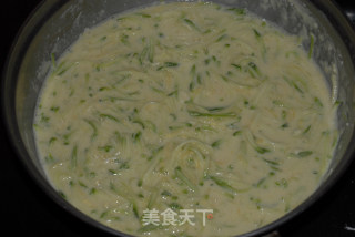 西葫芦蛋饼的做法步骤：5