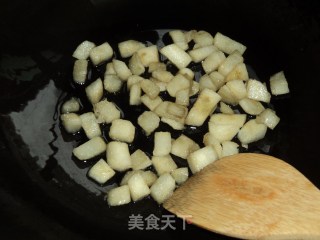 美味腊味饭的做法步骤：1