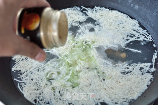 内酯豆腐丝汤的做法步骤：15
