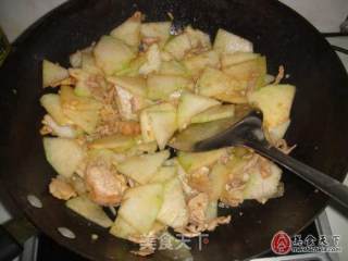 冬瓜炒肉的做法步骤：4