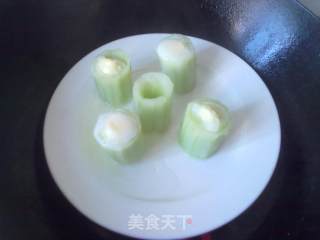 7.27卡卡早餐之黄瓜蛋的做法步骤：7