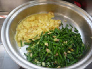 韭菜花炒鸡蛋的做法步骤：5