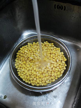 放心豆腐自己做----自制豆腐的做法步骤：4