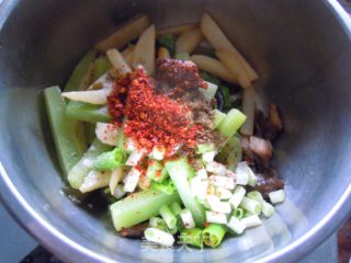 好吃嘴の干锅排骨的做法步骤：3