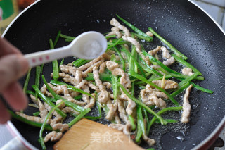 榨菜肉丝的做法步骤：7