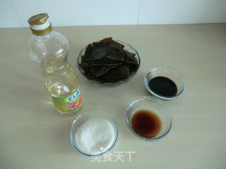 酱汁海带的做法步骤：1