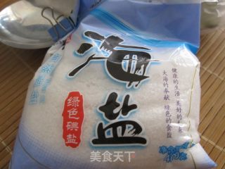 水煮花生鹌鹑蛋的做法步骤：5