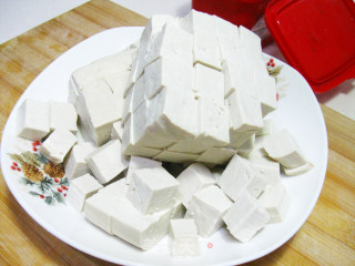 豆瓣烧豆腐的做法步骤：2