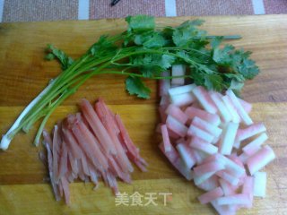 西瓜翠衣榨菜汤的做法步骤：2