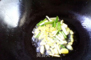 蕃茄烧鸡中翅的做法步骤：5