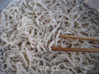 面条（１）－葱爆羊打卤面的做法步骤：1