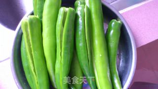 玉米肉酿辣椒的做法步骤：1