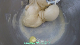 牛奶小面包的做法步骤：3