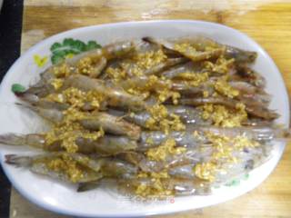 香蒜粉丝蒸虾的做法步骤：6