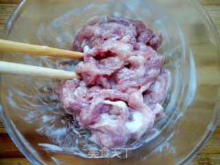 简单快速的美味家常小炒之------青椒炒肉丝的做法步骤：5