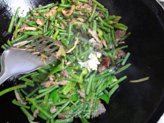 肉丝豇豆的做法步骤：7