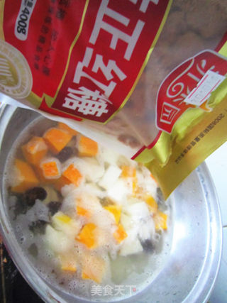 红枣山药南瓜炖的做法步骤：3