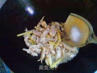 葱姜鲜蛏肉的做法步骤：10