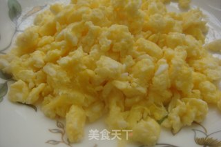 改良的苦瓜炒蛋-【苦瓜炒蛋粒】的做法步骤：5