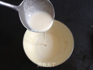 健康早餐简单做——卷心鸡蛋饼的做法步骤：1