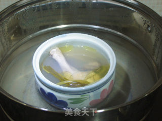 干贝鸡腿盅的做法步骤：6