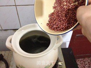 进补甜品——港式莲子红豆沙的做法步骤：1